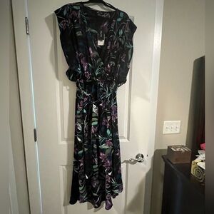 NWT City Chic Flirty Tiered Dress Size 22